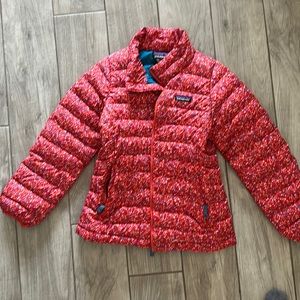 Girl’s Patagonia Red down quilted jacket